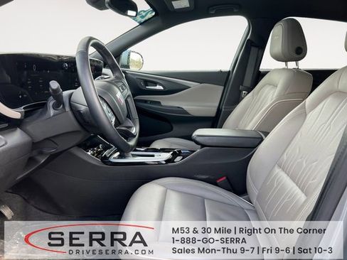 Used 2025 Buick Envista Preferred FWD image 9
