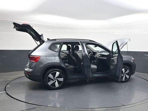 Used 2024 Volkswagen Taos S AWD/4WD image 34