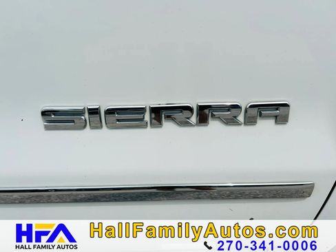 Used 2018 GMC Sierra 1500 SLT AWD/4WD image 39