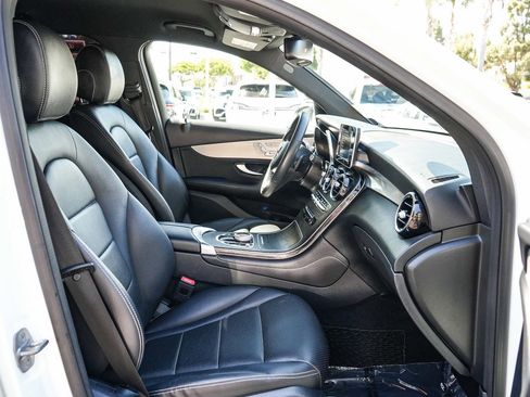 Used 2019 Mercedes-Benz GLC 300 image 15