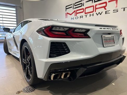 Used 2024 Chevrolet Corvette Stingray Premium Cpe w/ Battery Protection Package image 9