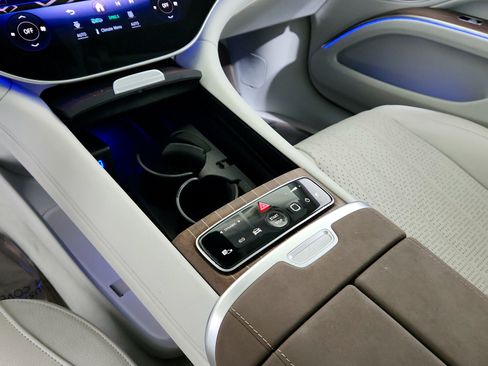 Certified 2023 Mercedes-Benz EQS 580 4MATIC Sedan image 17