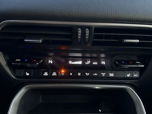 Certified 2025 MAZDA CX-90 3.3 Turbo w/ Preferred Package image 20