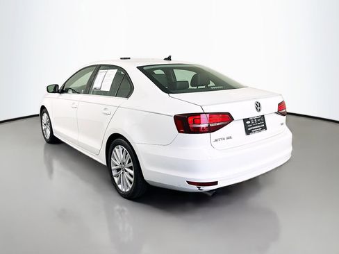 Used 2016 Volkswagen Jetta SEL FWD image 5
