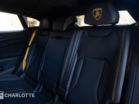 Used 2024 Lamborghini Urus S image 35