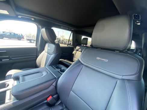 New 2026 Ford Expedition Platinum w/ Stealth Appearance Package AWD/4WD image 20