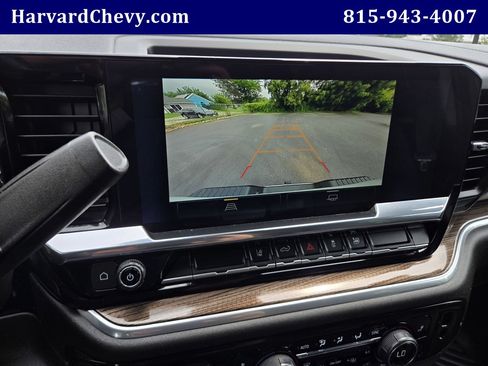 Used 2025 Chevrolet Silverado 2500 LT w/ Convenience Package AWD/4WD image 10