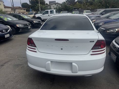 Used 2006 Dodge Stratus SXT FWD image 6
