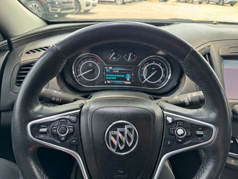 Used 2015 Buick Regal Premium w/ Experience Buick Package FWD image 24