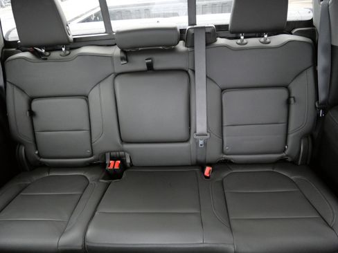 Used 2019 Chevrolet Silverado 1500 LTZ w/ LTZ Plus Package image 13