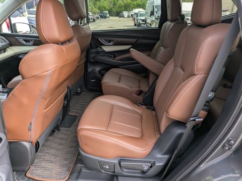 Used 2019 Subaru Ascent Touring w/ Popular Package #2A AWD/4WD image 13