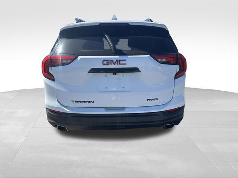 Used 2020 GMC Terrain SLT w/ Preferred Package AWD/4WD image 4