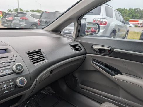 Used 2010 Honda Civic EX-L image 26