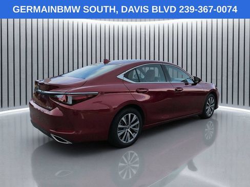 Used 2020 Lexus ES 350 w/ Accessory Package FWD image 5