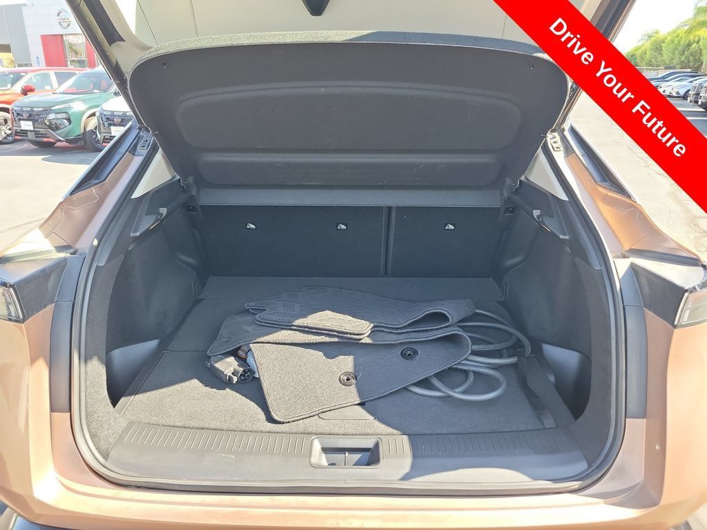 Used 2023 Nissan Ariya FWD image 26
