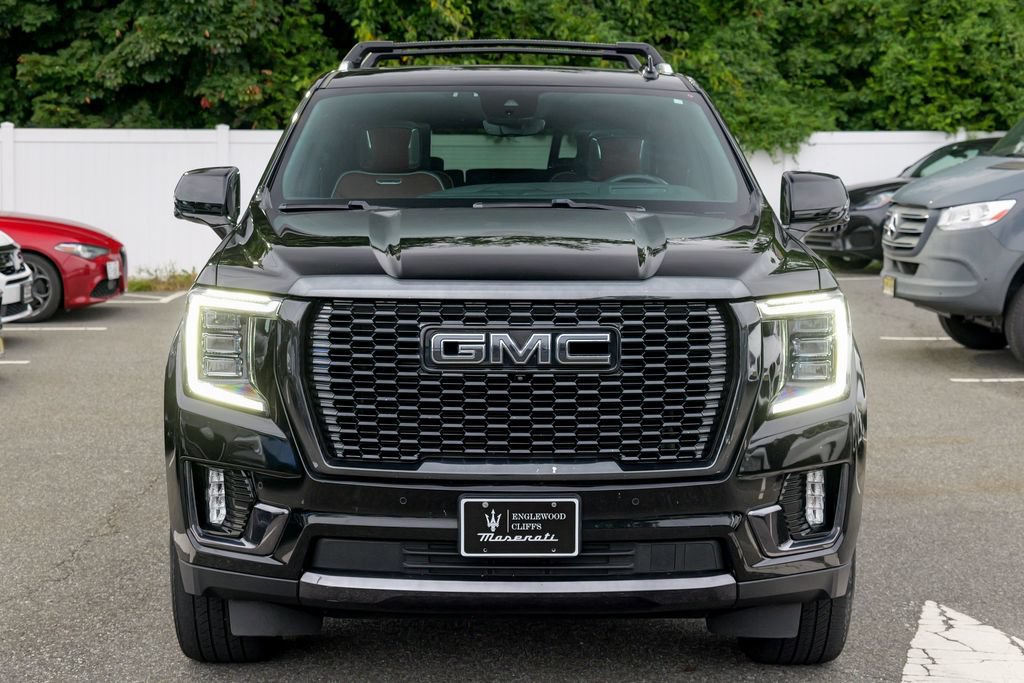 Used 2023 GMC Yukon XL Denali Ultimate w/ LPO, Floor Liner Package AWD/4WD image 2