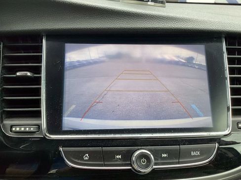 Used 2019 Buick Encore Preferred w/ Safety Package FWD image 2