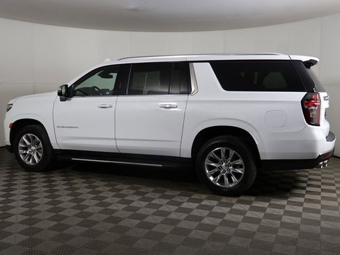 Used 2023 Chevrolet Suburban Premier AWD/4WD image 16