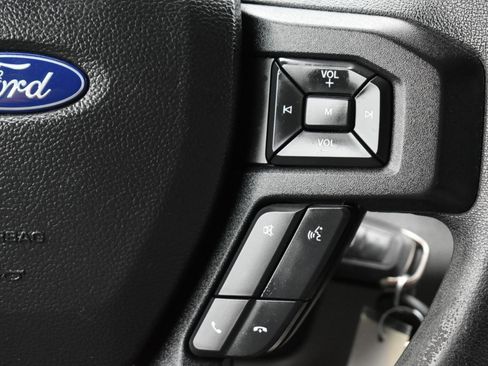 Used 2019 Ford F150 XLT AWD/4WD image 16
