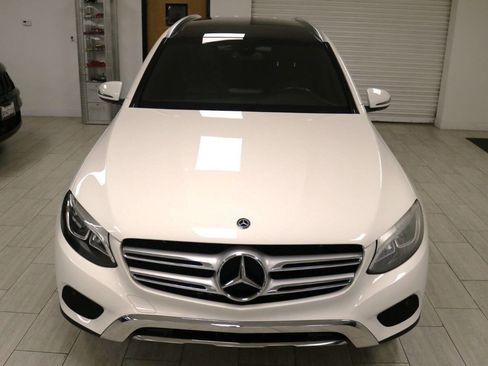 Used 2019 Mercedes-Benz GLC 300 4MATIC w/ Multimedia Package image 99