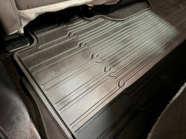 Used 2019 Ford F150 XLT w/ Equipment Group 302A Luxury AWD/4WD image 21