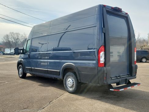 Used 2024 RAM ProMaster 3500 image 3
