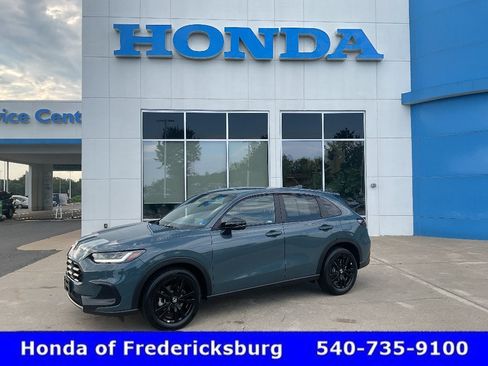 Certified 2027 Honda HR-V Sport image 1