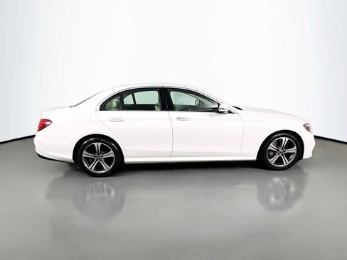 Used 2020 Mercedes-Benz E 350 4MATIC Sedan image 12