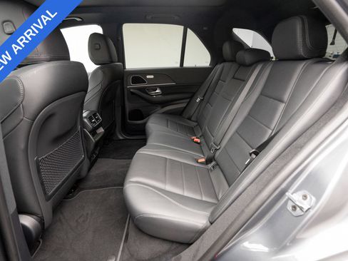 Used 2024 Mercedes-Benz GLE 350 4MATIC w/ AMG Line Exterior image 16