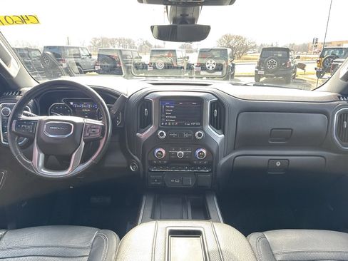 Used 2020 GMC Sierra 1500 Denali w/ Denali Ultimate Package image 28