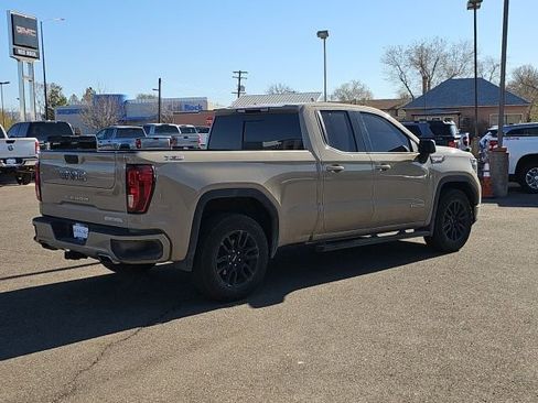 Used 2022 GMC Sierra 1500 Elevation w/ Preferred Package image 3
