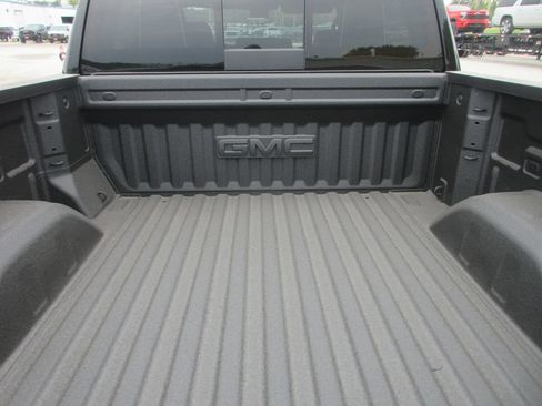 New 2026 GMC Sierra 1500 AT4X AWD/4WD image 9