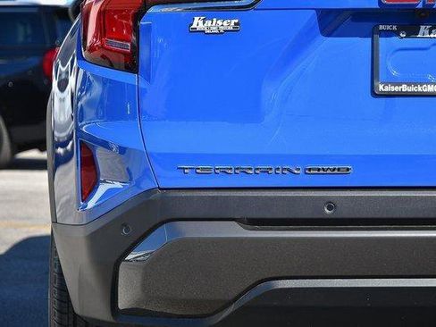 New 2025 GMC Terrain Elevation w/ Technology Package II image 8