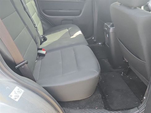 Used 2012 Ford Escape XLT w/ Class II Trailer Tow Pkg AWD/4WD image 15