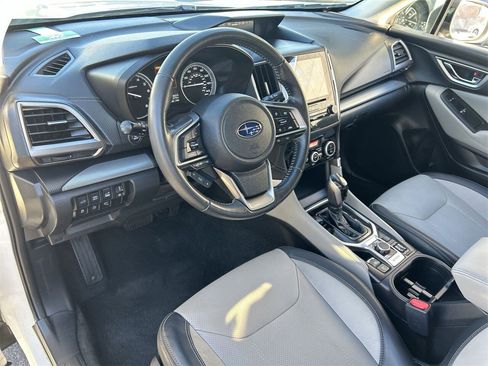 Used 2019 Subaru Forester Limited image 15