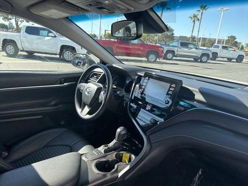 Certified 2022 Toyota Camry SE w/ Convenience Package image 22
