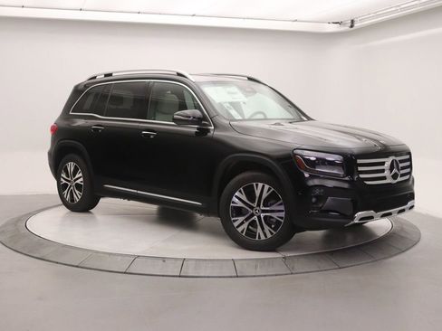 New 2026 Mercedes-Benz GLB 250 image 16