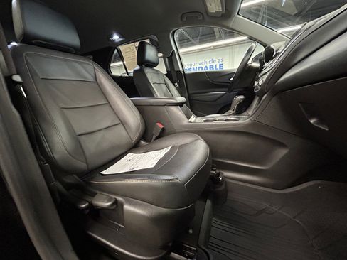 Used 2020 Chevrolet Equinox Premier w/ Premier Redline Edition image 19