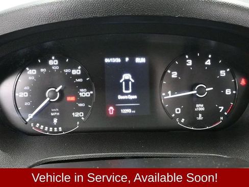 Used 2025 RAM ProMaster 2500 w/ Convenience Group image 17