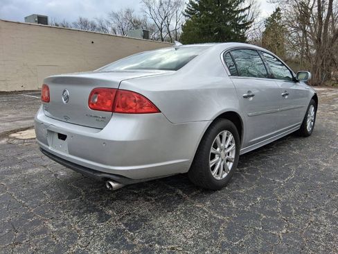 Used 2011 Buick Lucerne CXL w/ Driver Confidence Package FWD image 4