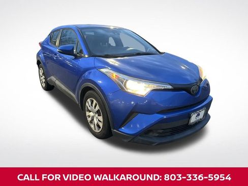 Used 2019 Toyota C-HR LE image 5