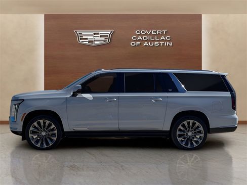 New 2026 Cadillac Escalade ESV Platinum Luxury image 5