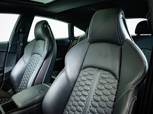 Used 2022 Audi RS 5 Sportback w/ Black Optic Carbon Package image 25