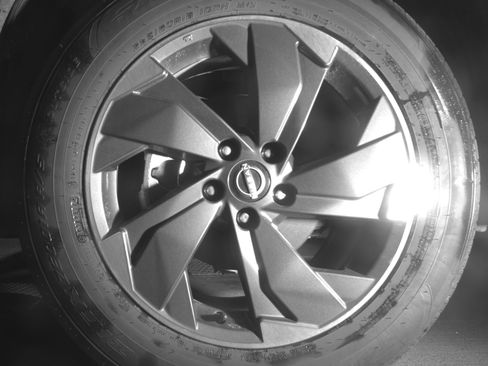 Used 2025 Nissan Rogue SV FWD image 12