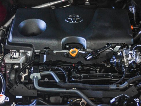 Used 2024 Toyota Venza Nightshade image 27