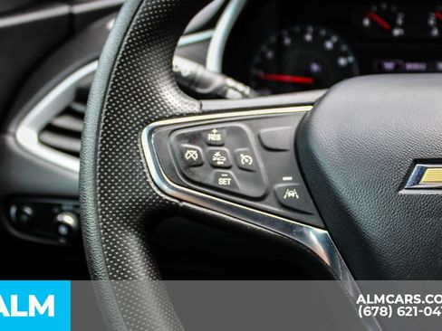 Used 2024 Chevrolet Malibu LT FWD image 25