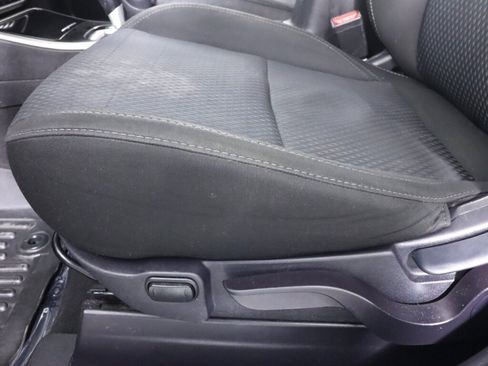 Used 2020 Mitsubishi Outlander ES AWD/4WD image 29