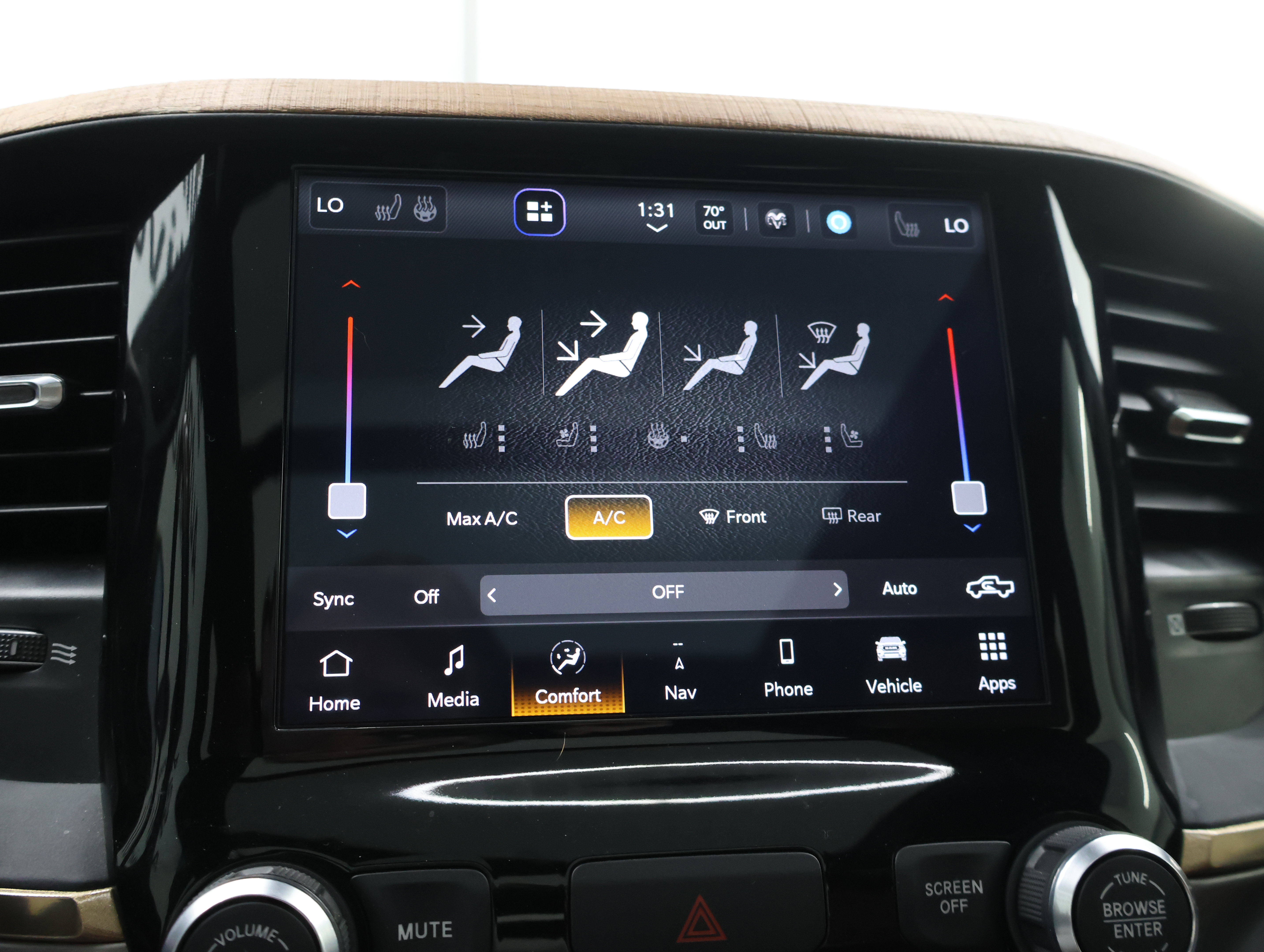 Used 2022 RAM 1500 Limited AWD/4WD image 53