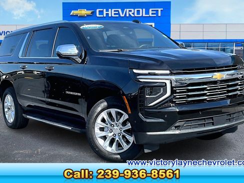 Certified 2025 Chevrolet Suburban Premier image 1