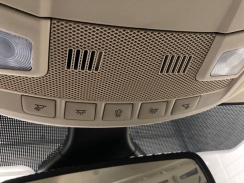 Used 2022 Ford Edge ST-Line image 27
